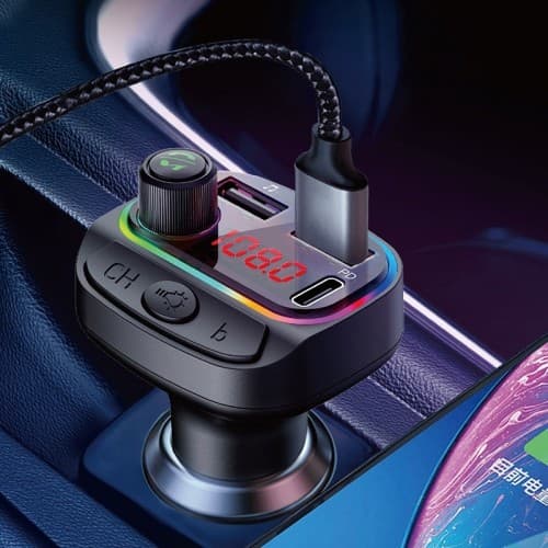 QC3.0 and PD FM transmitter - View 1
